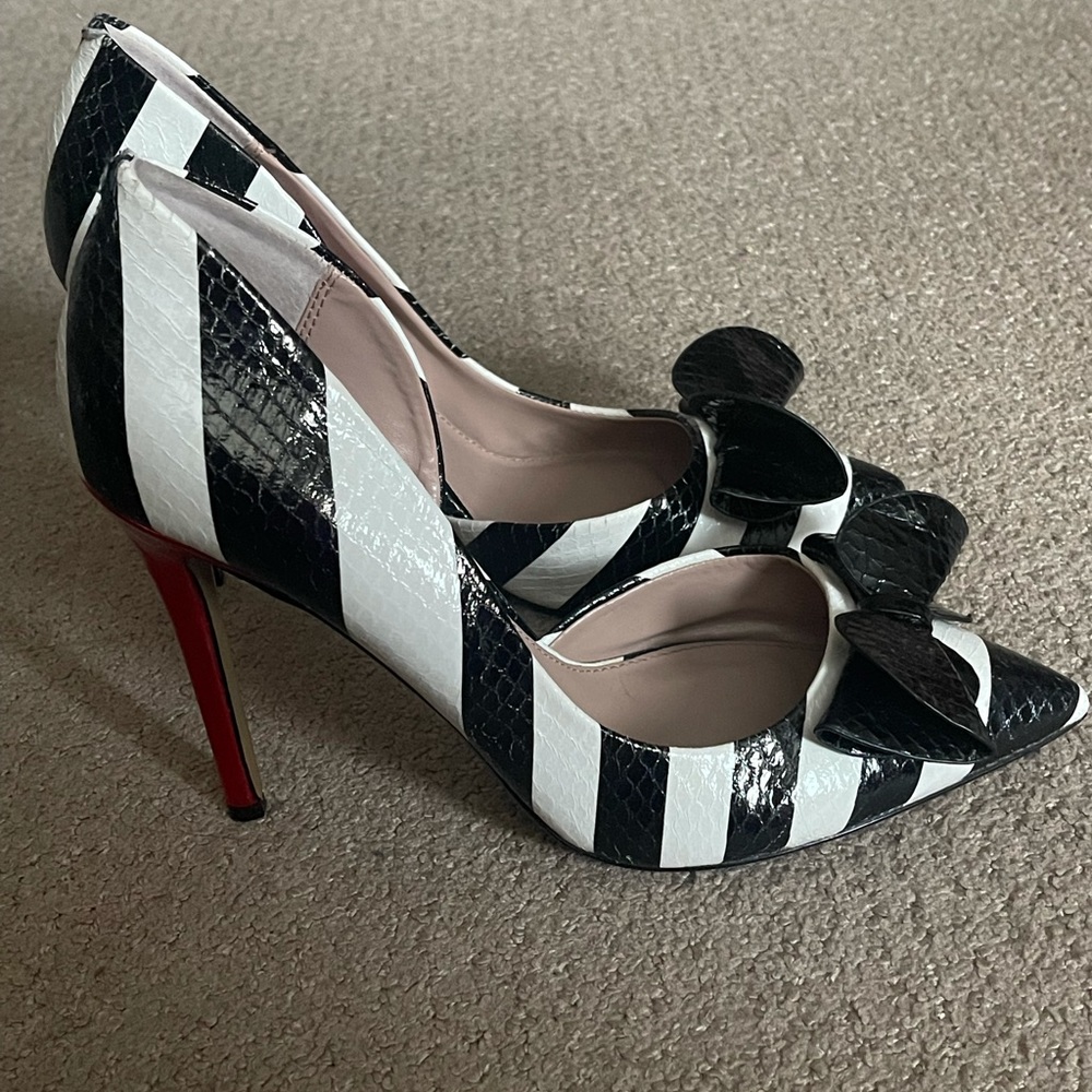 Betsy Johnson black & white with red heels